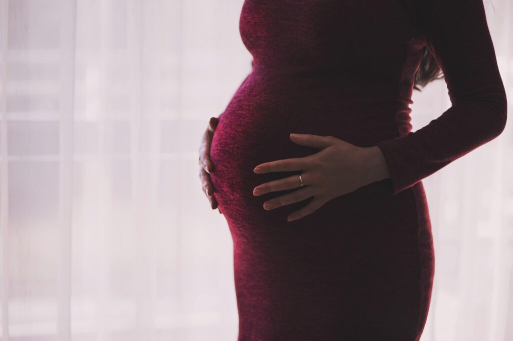 妊娠体臭の原因と対策は何ですか？