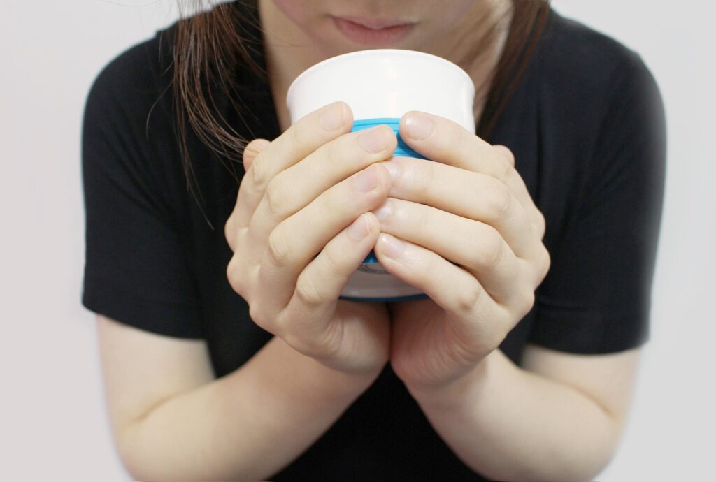 体臭の悩みを解消するために腸内環境を改善する方法は？