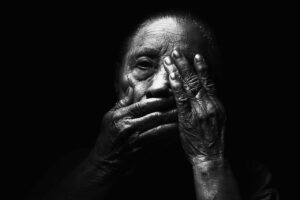 体臭の解消方法は本当に効果的？口コミでわかる実態とは？